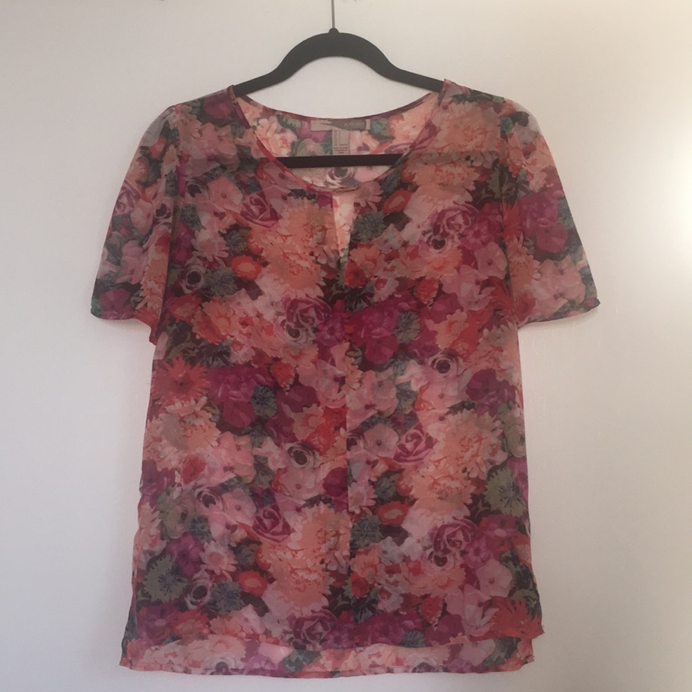 Forever 21 Contemporary Floral Top, Size S